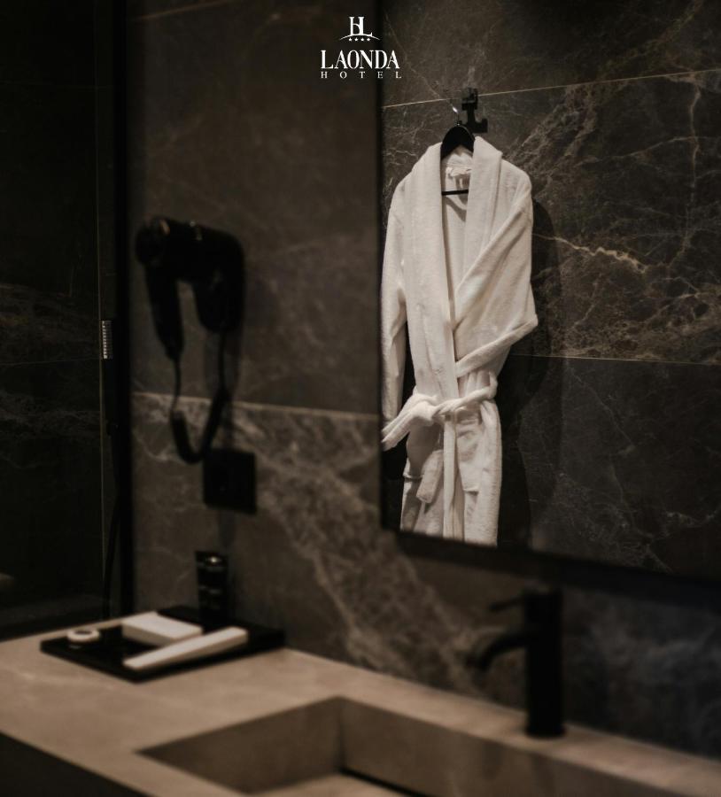La Onda Hotel Durres Bagian luar foto
