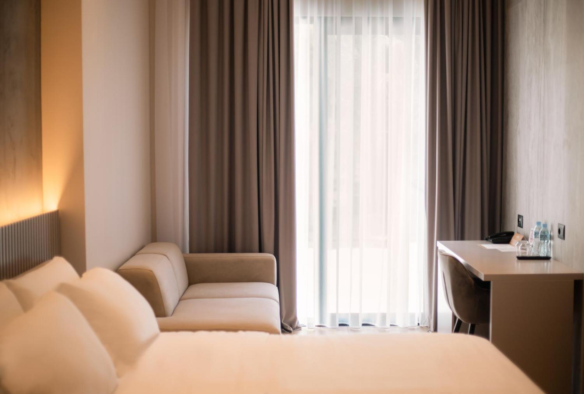 La Onda Hotel Durres Bagian luar foto