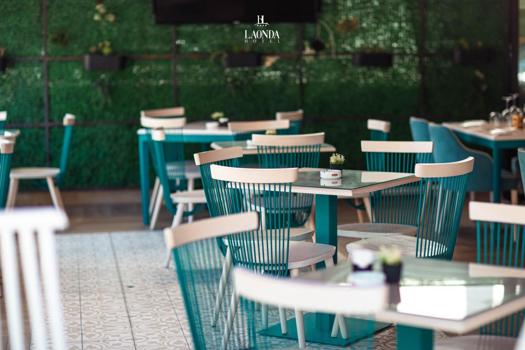 La Onda Hotel Durres Bagian luar foto