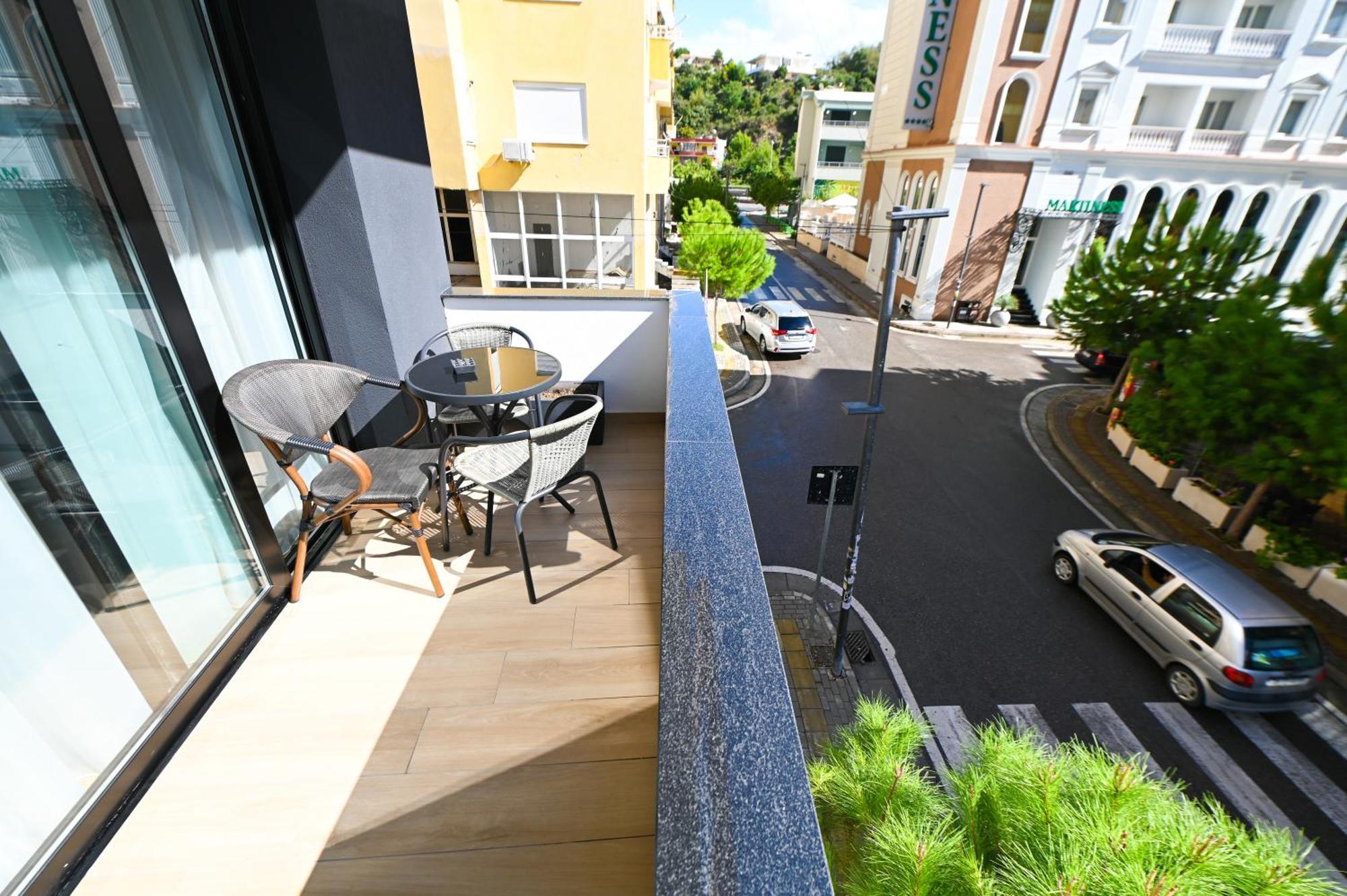 La Onda Hotel Durres Bagian luar foto